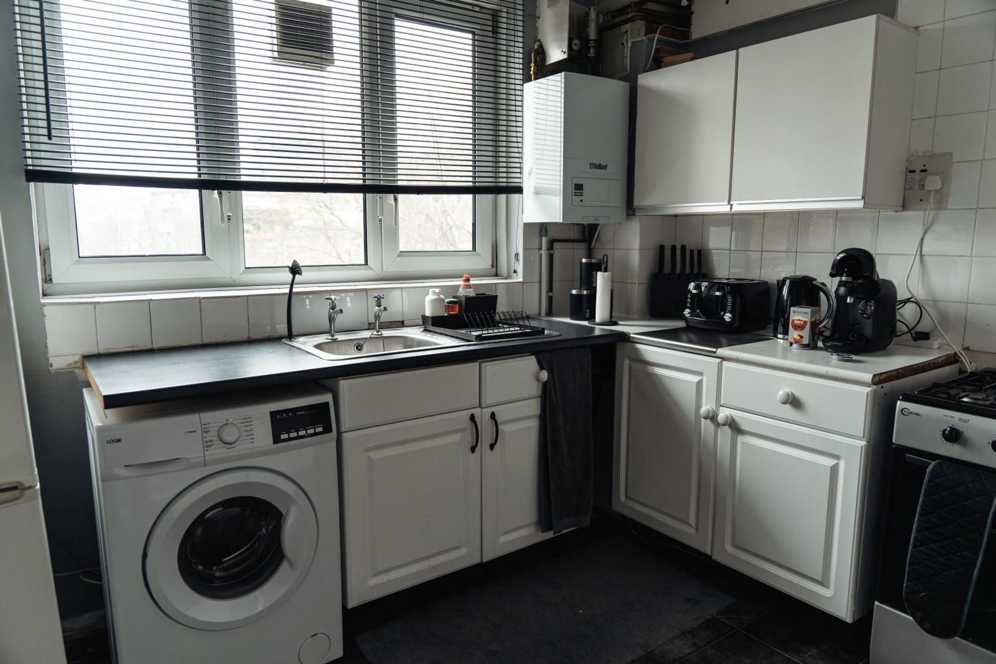 Shard View 2 Bed Entire Flat Appartement Londen Buitenkant foto
